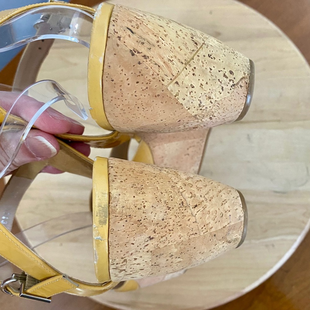 Salvatore Ferragamo Yellow Patent Leather Wedge Sandals Womens 9.5 Italy READ* - Picture 9 of 15